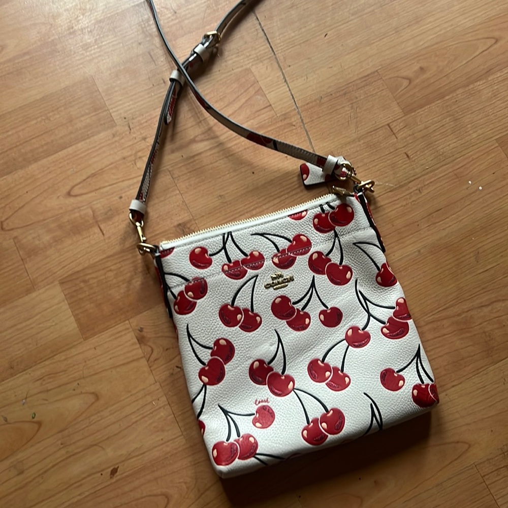 NWT Coach Kitt Pebbled Leather Cross Body Bag/ Cherries Pattern